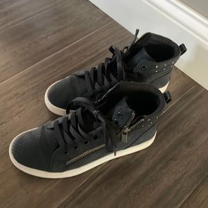 Kookaburra by UGG Kayleigh high top